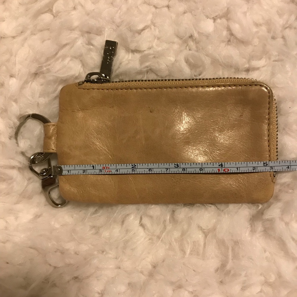 Tan Hobo Wallet